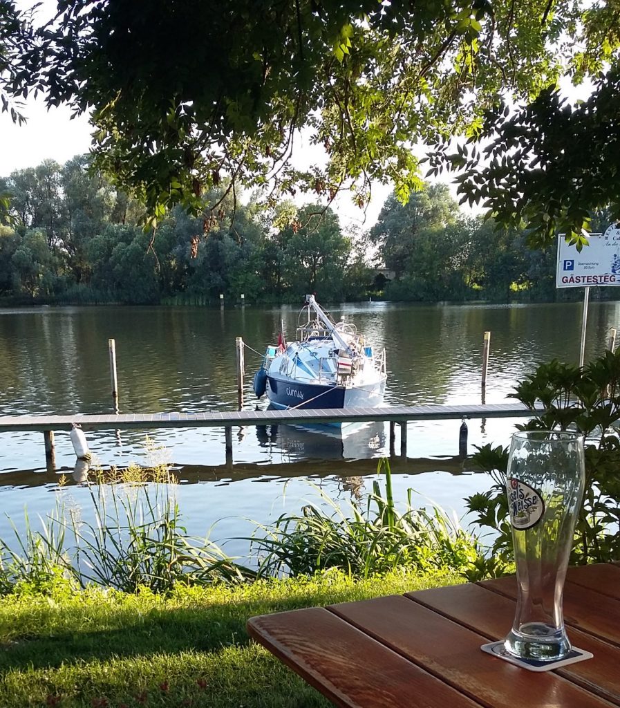 Fähre Ketzin, hier wird die Kanalfahrt vorbereitet. Anfangs- und Endpunkt.