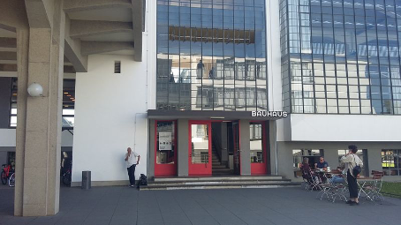 Bauhaus in Dessau, ein bemerkenswerter Baustil Bauhaus in Dessau, ein bemerkenswerter Baustil