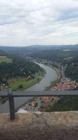 Königsstein mit Blick ins Elbetal Königsstein mit Blick ins Elbetal